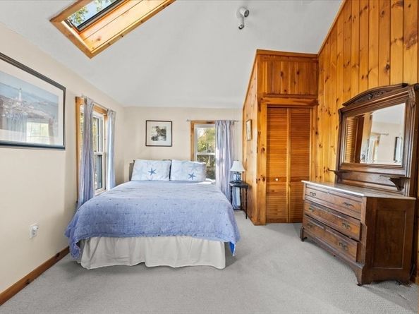 6 Allen Ave, Wareham MA 02571