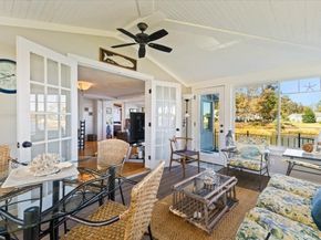 6 Allen Ave, Wareham MA 02571