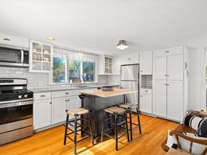 6 Allen Ave, Wareham MA 02571