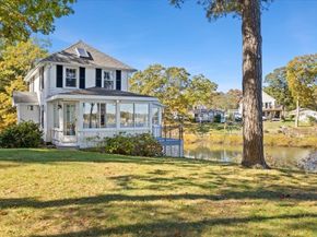 6 Allen Ave, Wareham MA 02571