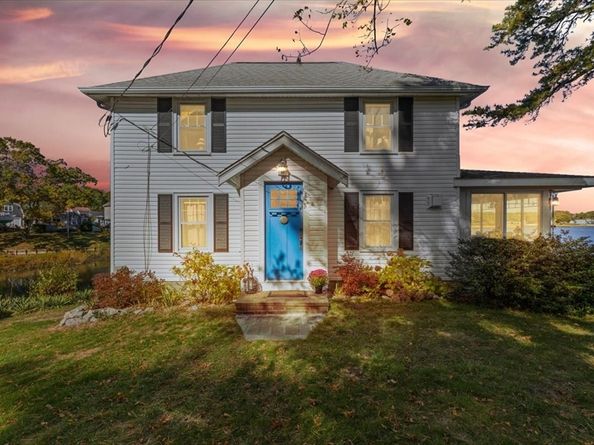 6 Allen Ave, Wareham MA 02571