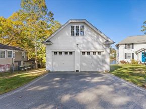 6 Allen Ave, Wareham MA 02571