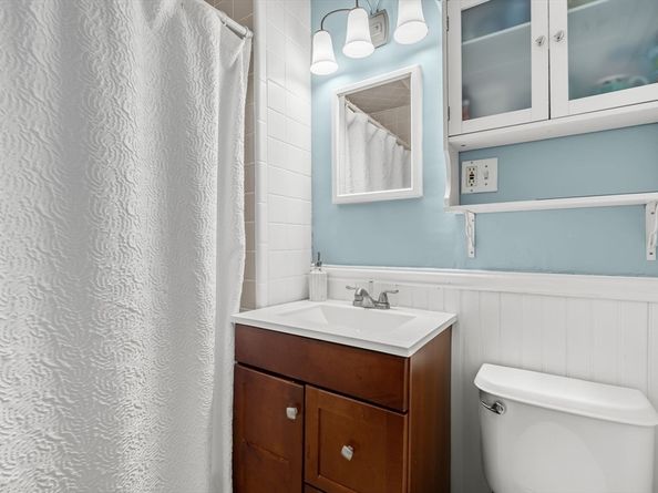 1 Clayton St 1, Watertown MA 02472