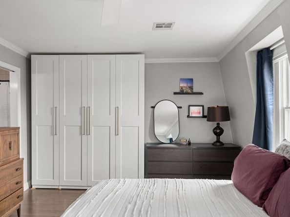 255 Bunker Hill St 2, Boston MA 02129