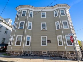 27 Buttonwood St, Boston MA 02125