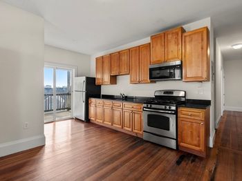 27 Buttonwood St