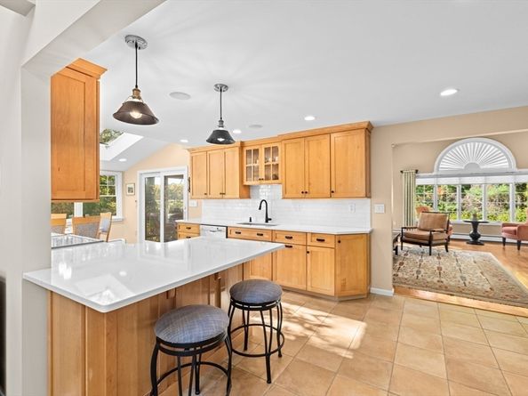 16 Three Ring Rd, Scituate MA 02066