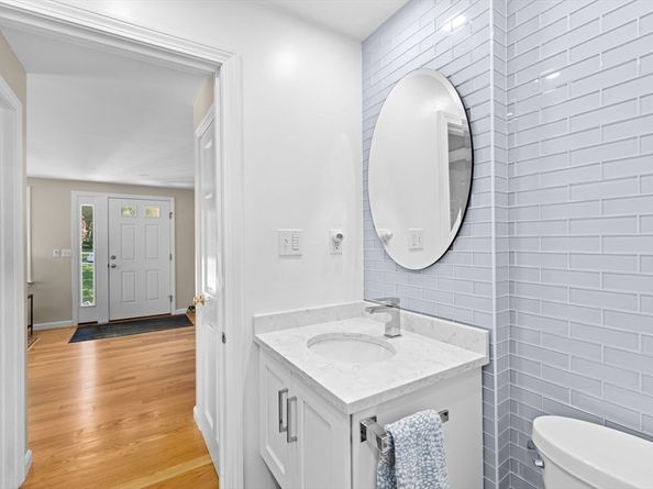 16 Three Ring Rd, Scituate MA 02066