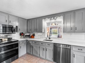 73 N Common Rd, Westminster MA 01473