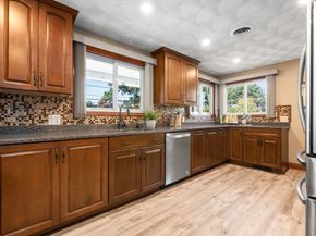 97 Oak St, Stoneham MA 02180