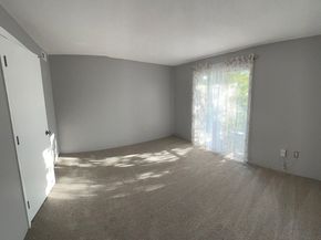12 Walden Dr 19, Natick MA 01760