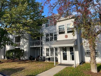 12 Walden Dr