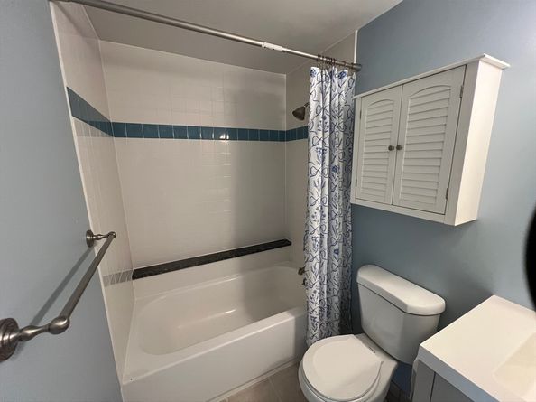 12 Walden Dr 19, Natick MA 01760