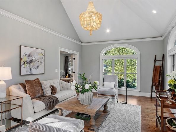 22 Oldham Rd, Arlington MA 02474
