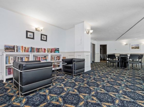 131 Coolidge Ave 125, Watertown MA 02472