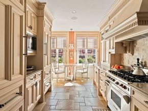 25 Beaver Place 25, Boston MA 02108