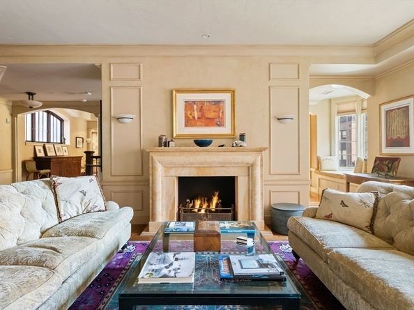 25 Beaver Place 25, Boston MA 02108