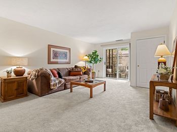 7 Ledgewood Way