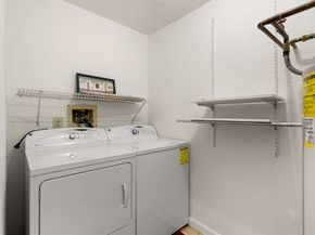 7 Ledgewood Way 11, Peabody MA 01960