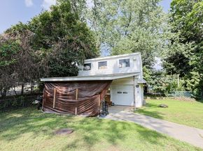 7 Jackson Ct B, Natick MA 01760