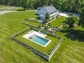 67 Farm St, Dover MA 02030