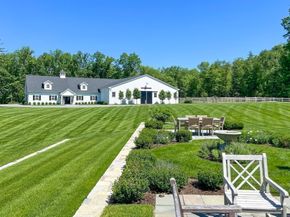 67 Farm St, Dover MA 02030