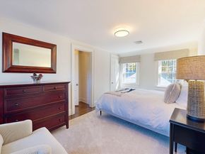 67 Farm St, Dover MA 02030