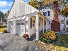 248 Riverneck Rd, Chelmsford MA 01824