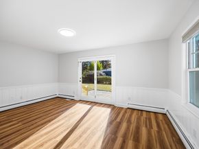 248 Riverneck Rd, Chelmsford MA 01824