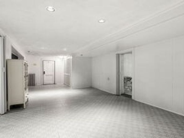 5 Quincy Avenue, Winthrop MA 02152