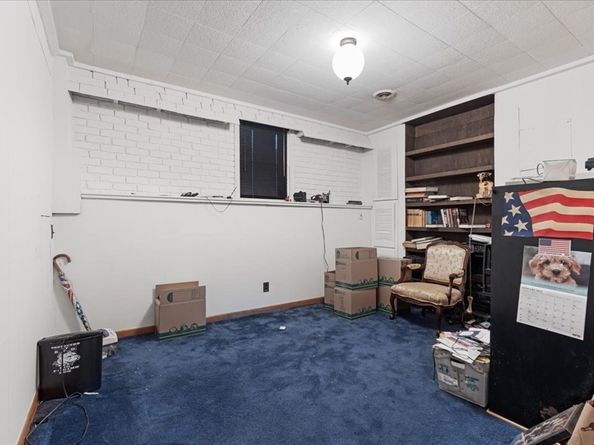109 Merryknoll Road, Weymouth MA 02191