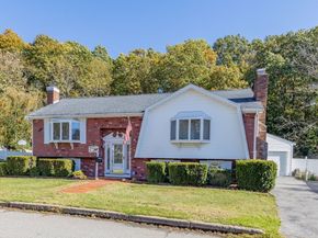 109 Merryknoll Road, Weymouth MA 02191