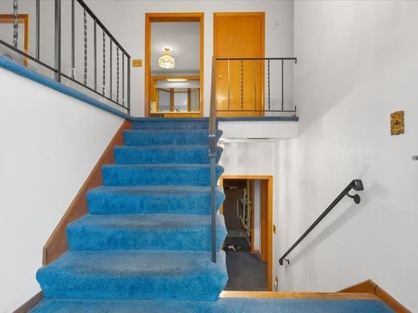 109 Merryknoll Road, Weymouth MA 02191