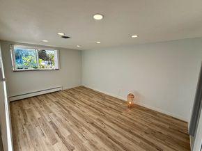 1206 Greendale Ave 201, Needham MA 02492