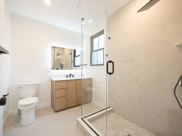 12 George St, Medford MA 02155