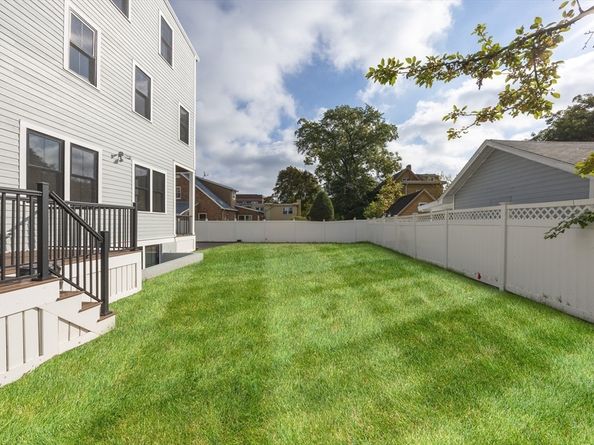 12 George St, Medford MA 02155