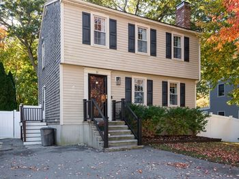37 Homestead Ave