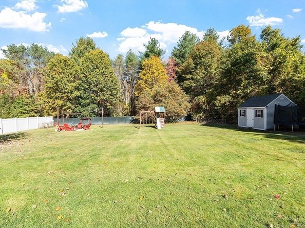 70 Salem St, North Andover MA 01845