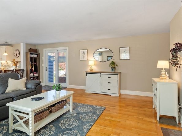 70 Salem St, North Andover MA 01845