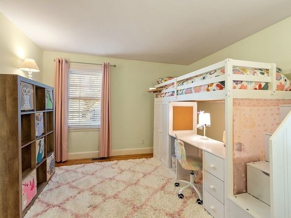 70 Salem St, North Andover MA 01845
