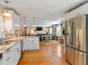 70 Salem St, North Andover MA 01845