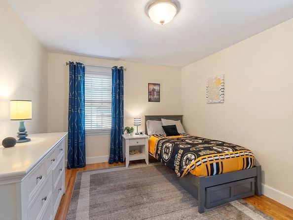 70 Salem St, North Andover MA 01845