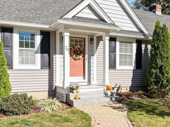 70 Salem St, North Andover MA 01845