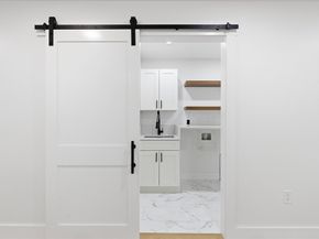 20 Pine Hill Rd, Lynnfield MA 01940