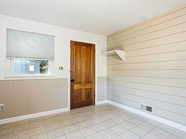 45 Daytona Ave, Framingham MA 01702