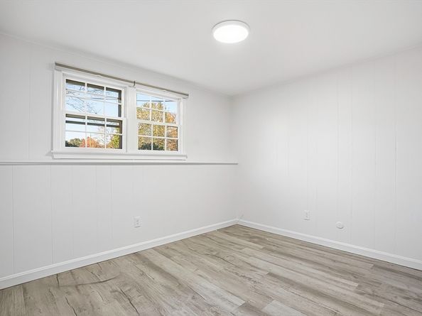 45 Daytona Ave, Framingham MA 01702