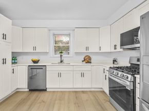 25 Ladd Street 25, Watertown MA 02472