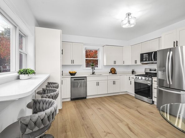 25 Ladd Street 25, Watertown MA 02472