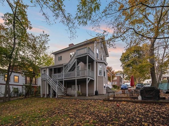 125 Harvard St, Everett MA 02149