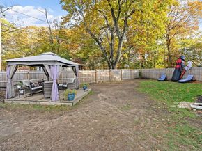 139 Parson Circle, Fitchburg MA 01420